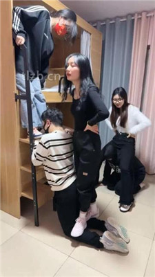 图片[14]_【尤物大大】女生寝室4主VS双奴带新人学妹入圈调_绳艺套路视频资源网