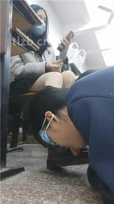 图片[7]_【爱可呀】大学教室调母畜-舔长靴高跟/转胯/吃丝袜_绳艺资料库视频资源下载