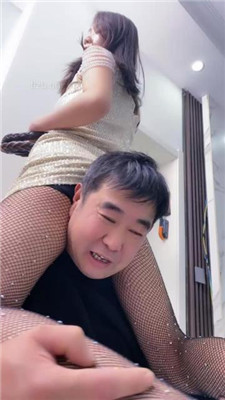 图片[10]_【麋鹿银儿】狠抽耳光/骑狗脖/鞭打揪耳朵/腿绞窒息_绳艺资料库视频资源下载