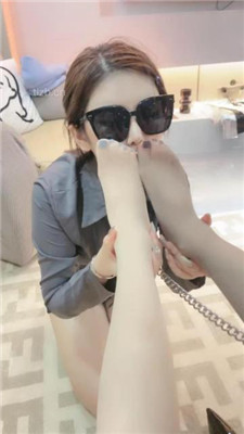 图片[18]_【一诺大小姐】双S-母畜-转胯爬行/舔鞋/骑马/喂圣水【双视角】_绳艺套路直播视频资源网