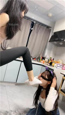 图片[7]_【橙宝】双母畜-奴下奴-品尝白袜/骑马转胯/臀部诱惑_绳艺套路直播视频资源网