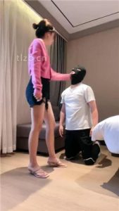 【jenn】甘愿做情侣脚下的下贱绿帽奴【上】_绳艺资料库视频资源下载