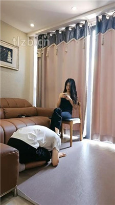 【嘉妮】重度耳光/转胯-遛狗_绳艺套路直播视频资源网