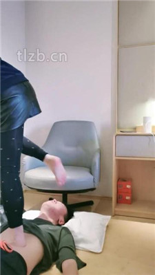 图片[12]_【羽神】跪舔超臭长靴白棉袜/吃脚皮臭脚踩脸_绳艺资料库