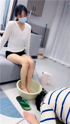 图片[4]_【丹祖宗】圈养狗等主人回家-伺候洗脚/舔裸足/吃脚皮_绳艺资料库视频资源下载