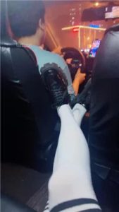 【不知名美女】长筒白袜车内开发司机_绳艺资料库视频资源下载