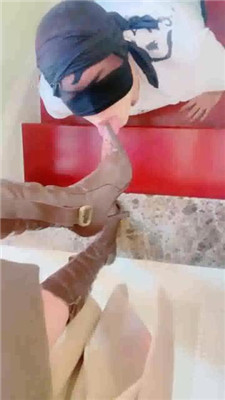 图片[3]_【高傲S】长靴闻舔/原味脚深喉_绳艺资料库