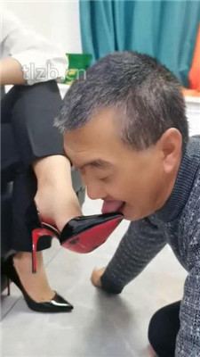图片[5]_【冷御女王】重赏赐贱奴舔鞋底舔脚/浓痰吐满脸_绳艺资料库视频资源下载