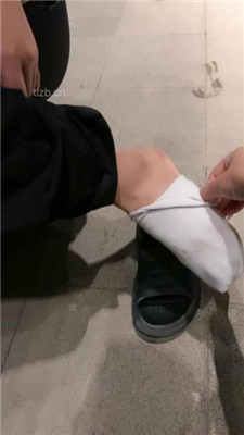 图片[14]_【橙宝】素人美女首次户外被虐到求饶_绳艺资料库视频资源下载