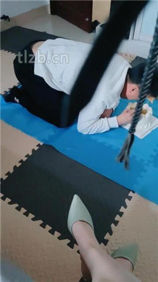 图片[4]_【魅影女神】给狗做特殊的生日蛋糕_绳艺套路直播视频资源网