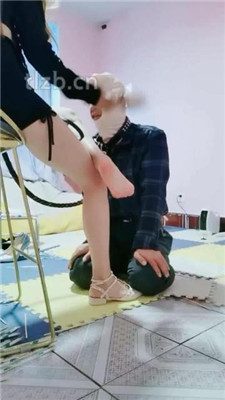 图片[18]_【软糖】长靴S-筷子+各种鞋子踩踏_绳艺套路直播视频资源网