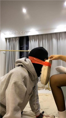 图片[4]_【可儿女王】鞋绑脸气味控制/捆绑虐打/重度踢踹_绳艺资料库视频资源下载