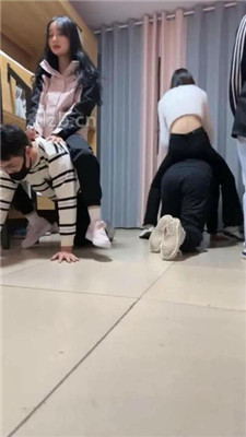 图片[3]_【尤物大大】女生寝室4主VS双奴带新人学妹入圈调_绳艺套路视频资源网
