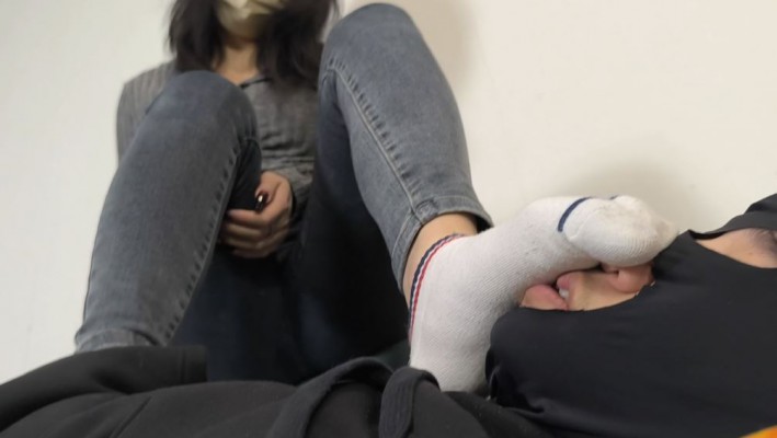 图片[7]_【女神学院·稚主kk】棉袜牛仔裤调教_绳艺资料库视频资源下载