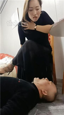 图片[7]_【冷御女王】拖鞋抽耳光-浓痰赏赐_绳艺套路直播视频资源网