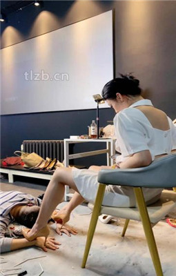 图片[17]_【冰诺】高跟+筷子踩狗爪_绳艺套路直播视频资源网