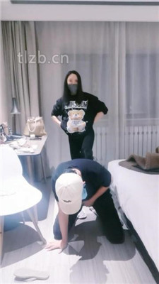 图片[8]_【羽神】长靴S-掐乳掐肉/转胯/揪耳朵/闻臭脚_绳艺资料库视频资源下载