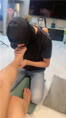 图片[4]_【颜希希】高跟凉鞋裸足恋足舔_绳艺资料库视频资源下载