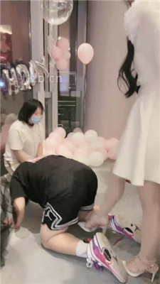 图片[11]_【时安】劲爆群调-男女奴跪拜/踩狗爪/鞭打舔脏鞋/一桶圣水_绳艺资料库视频资源下载
