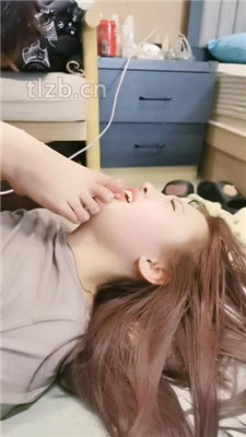 图片[17]_【小羊】高颜值母畜-腿绞掐脖窒息/品尝脚趾_绳艺资料库视频资源下载