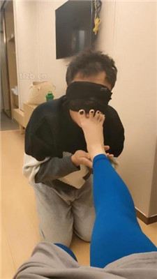 图片[6]_【广州丝主】脏长靴裸足狂舔_绳艺资料库