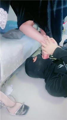 图片[6]_【薇主】裸足美腿狂舔_绳艺套路直播视频资源网