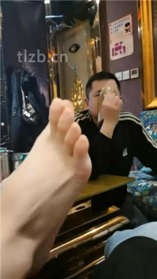 图片[6]-文文文】KTV-素人S-闻小白鞋黑棉袜-绳艺资源网