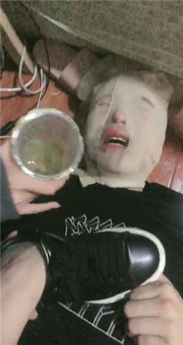 图片[1]-蔓蔓 被要挟的房东（口水圣水脏鞋底）-绳艺资源网