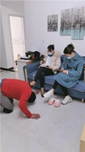 【朱迪女王】刑讯逼供偷原味的狗【上】双视角版_绳艺资料库