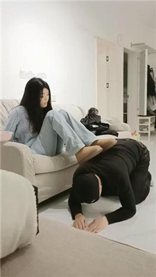 【小殿下】雪地靴践踏抖M家奴_绳艺资料库