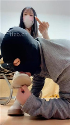 图片[2]-奶味小仙女】洛丽塔S-皮鞋白袜踩虐哥哥-脚底喂食-绳艺资源网