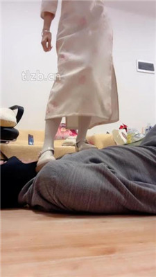 图片[5]-奶味小仙女】洛丽塔S-皮鞋白袜踩虐哥哥-脚底喂食-绳艺资源网