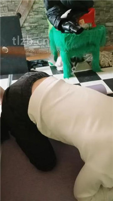 图片[2]-哈市77s】跪舔高跟臭脚丫-绳艺资源网