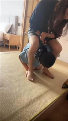 图片[10]-冰色】丝袜高跟踩虐/鞭打/狗链遛狗-绳艺资源网