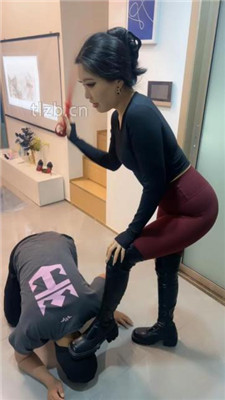 图片[11]-猫爷】过膝长靴踩踏/鞭打/骑马/耳光-绳艺资源网