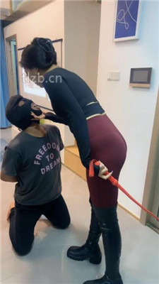 图片[13]-猫爷】过膝长靴踩踏/鞭打/骑马/耳光-绳艺资源网