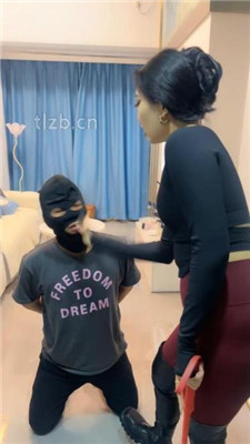 图片[14]-猫爷】过膝长靴踩踏/鞭打/骑马/耳光-绳艺资源网