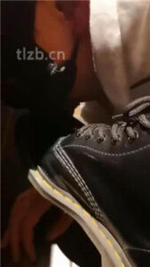 【welldoer】舔脏鞋/对鞋磕头/吸食黑棉袜jio_绳艺资料库