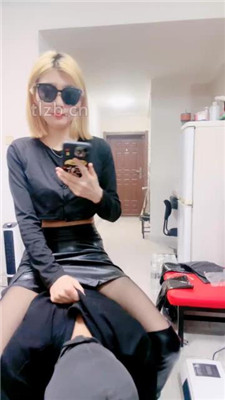 图片[4]-兔兔大人】跪舔长靴黑丝jio/坐脸窒息/踩踏提档完整版】-HD绳艺资源网