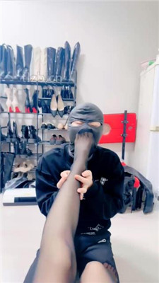 图片[7]-兔兔大人】跪舔长靴黑丝jio/坐脸窒息/踩踏提档完整版】-HD绳艺资源网