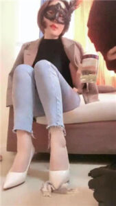 【高傲】极限深喉插吐_绳艺资料库