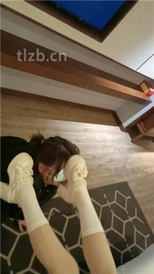 图片[5]-爱可呀】双S-开发超模学姐S-转胯/吃白袜/舔脏鞋/脚底喂食-HD绳艺资源网