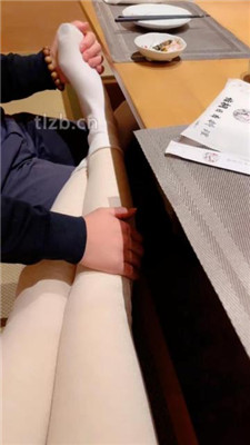 【苒溪】日料店白袜脚玩对象_绳艺资料库