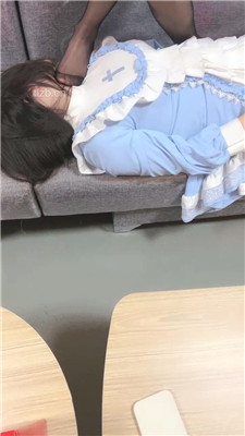 图片[5]-天津女仆店S】素人母畜-舔臭脚/遛狗骑马/黑丝脚踩踏完整版】-HD绳艺资源网