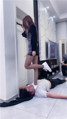 图片[18]-麋鹿银儿】黑丝高跟长腿/骑马转胯/腿绞/踩狗爪/插嘴-HD绳艺资源网