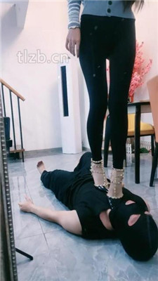 图片[13]-护短】短靴高跟-全体重踩踏-HD绳艺资源网