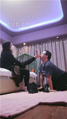 图片[8]-嗯哼】犯贱闻靴子/踩踏/超强深喉-HD绳艺资源网