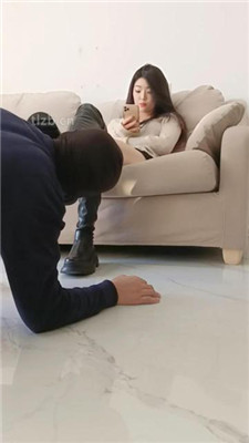 图片[15]-小殿下】重刑-挥鞭惩罚不听话的狗/踩狗爪-HD绳艺资源网