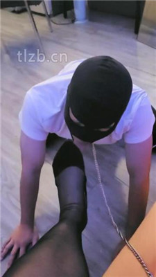 图片[3]-七色堇】黑丝高跟恋足舔-HD绳艺资源网