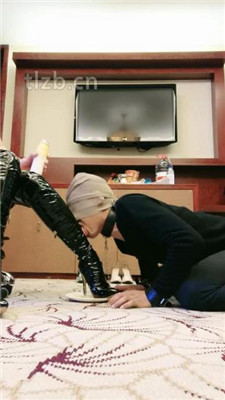 图片[7]-诗恩】口球塞嘴/长靴高跟踩踏喂食/喂口水/赏圣水完整版】-HD绳艺资源网